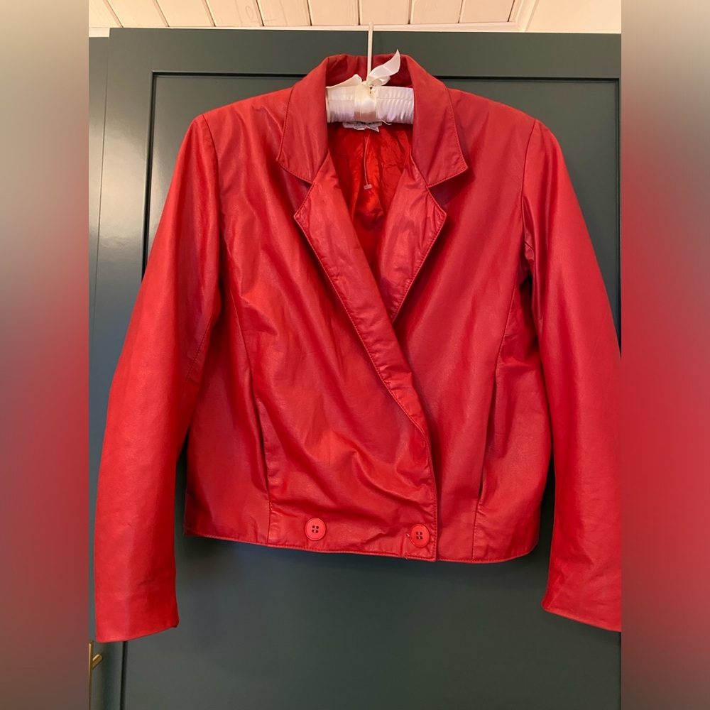 Vintage Womens Red Leather Vintage 1980s size 3/4 S made in USA New York